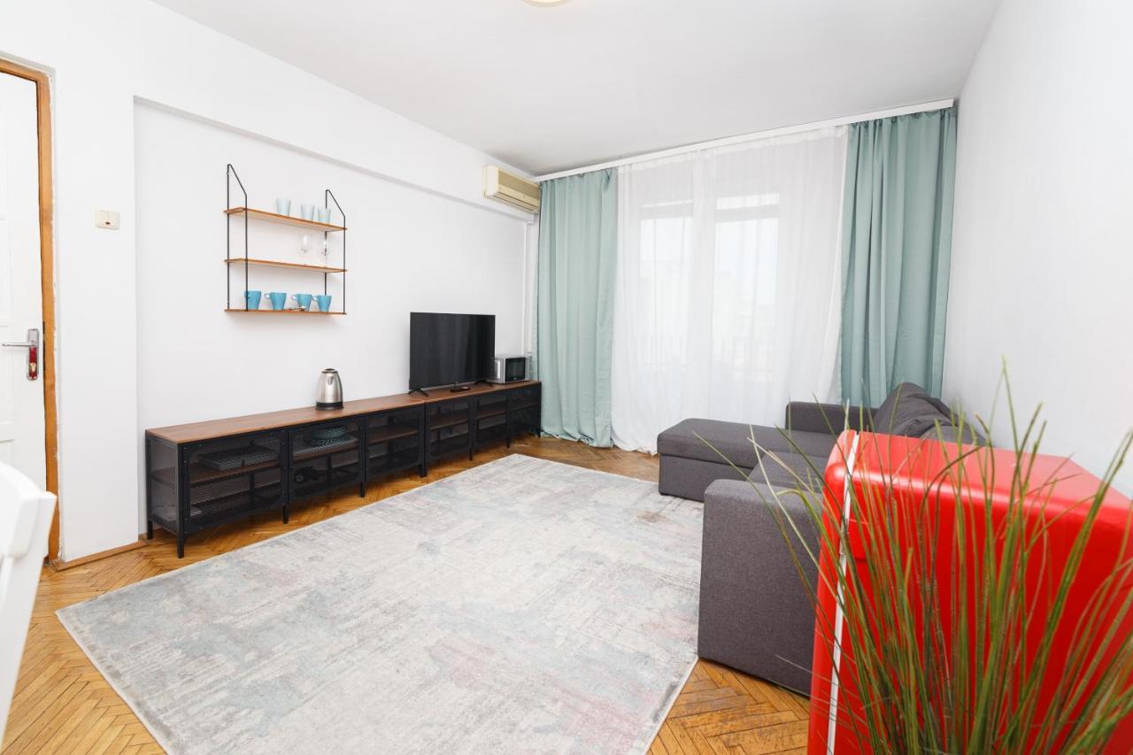 Color Ap Calea Victoriei 12C Apartman Bukarest Kültér fotó
