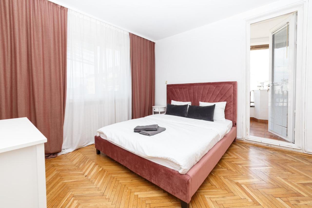 Color Ap Calea Victoriei 12C Apartman Bukarest Kültér fotó