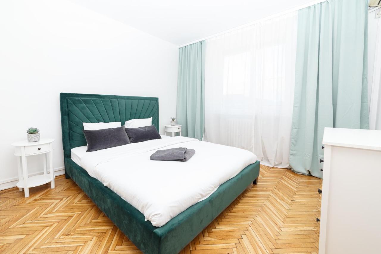 Color Ap Calea Victoriei 12C Apartman Bukarest Kültér fotó